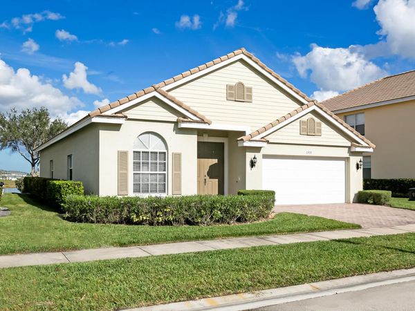 11500 SW Glengarry Court, Port St. Lucie, FL 34987