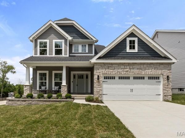 402 Spears Street, St Louis, MO 63127