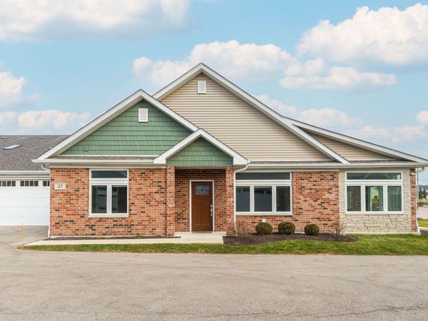 45 Briden Lane, Unit 45, Sycamore, IL 60178