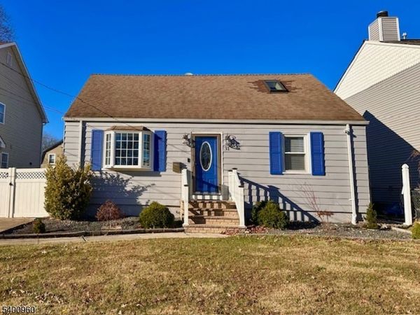 31 W Joffre Ave, Milltown, NJ 08850
