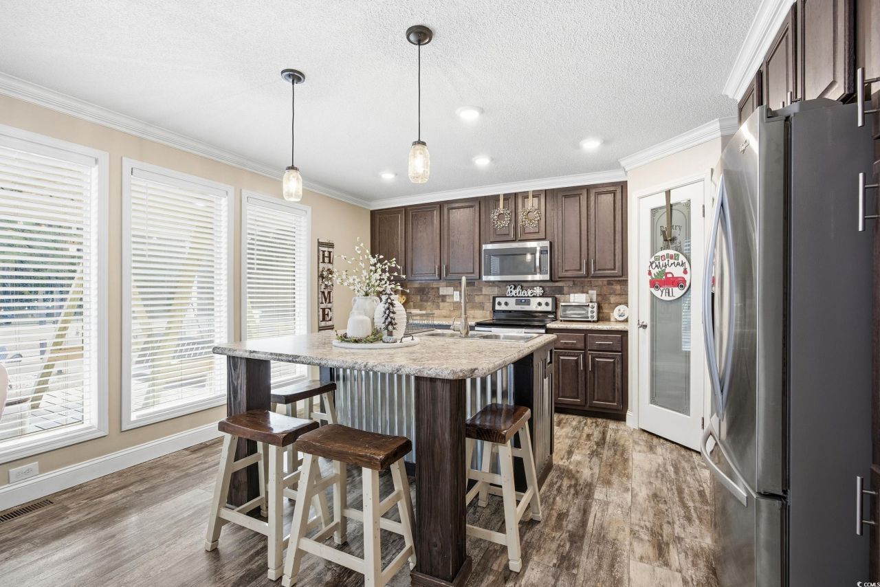 8524 Highway 814 Photo 10