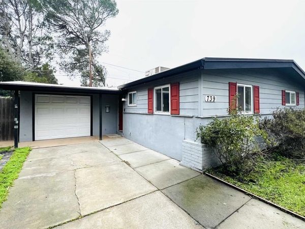 739 M St, Davis, CA 95616