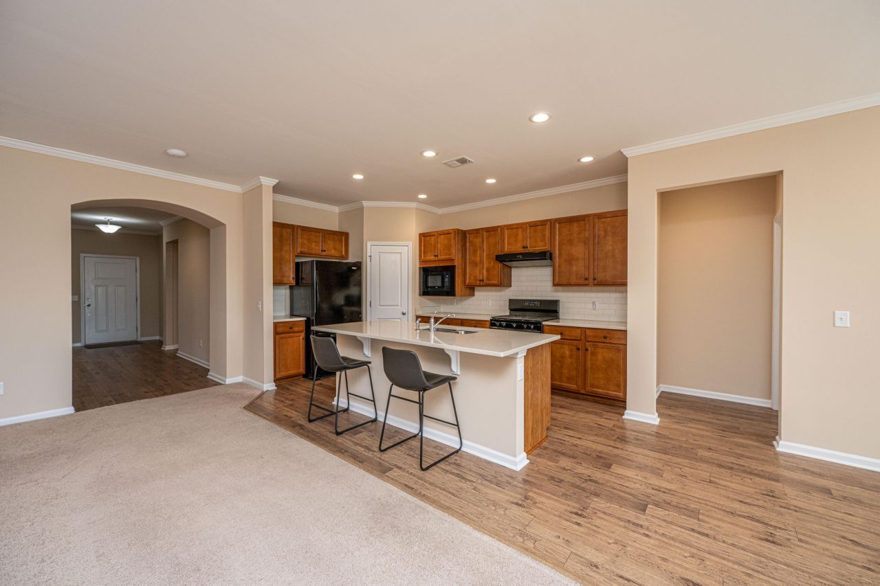 205 Maple Valley Road Photo 10