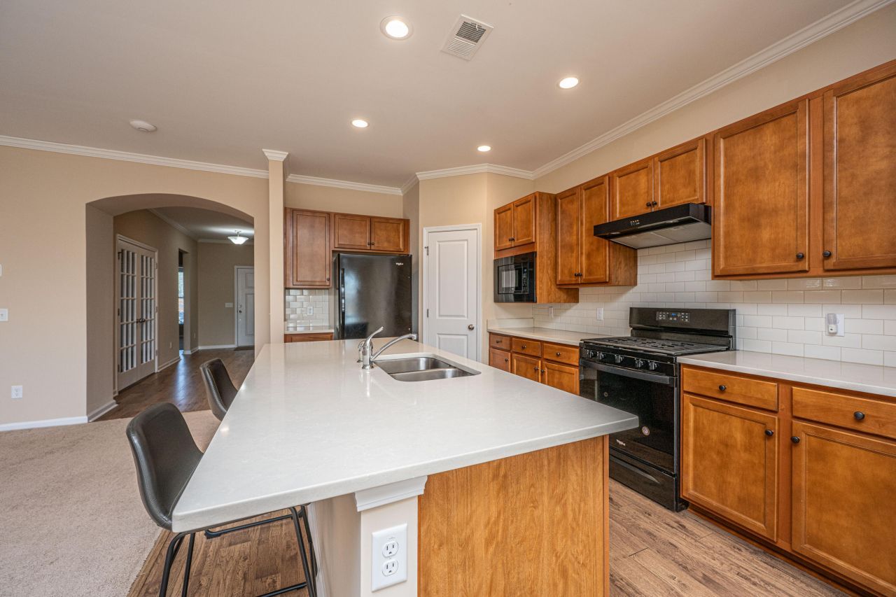 205 Maple Valley Road Photo 11