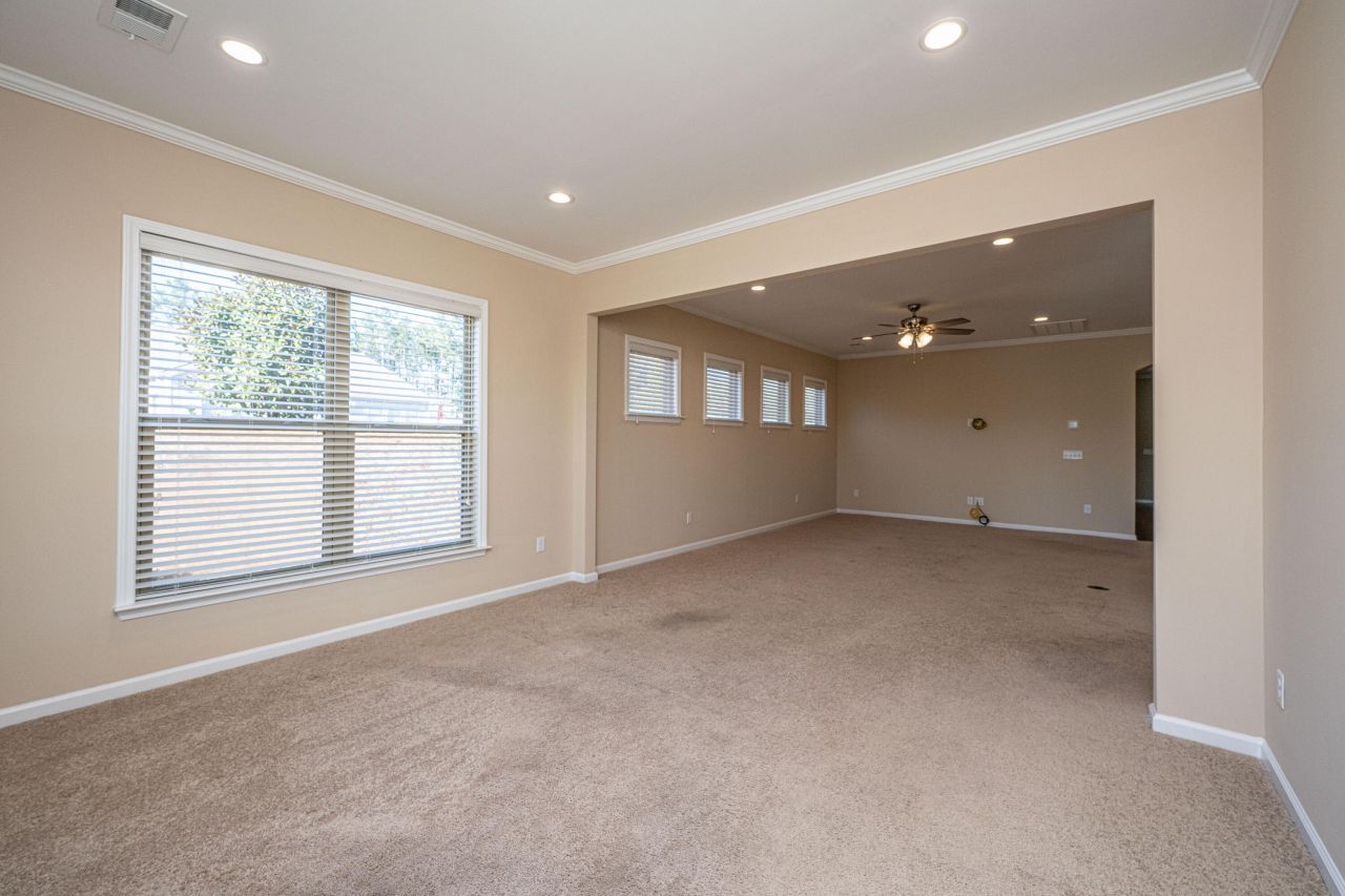 205 Maple Valley Road Photo 18