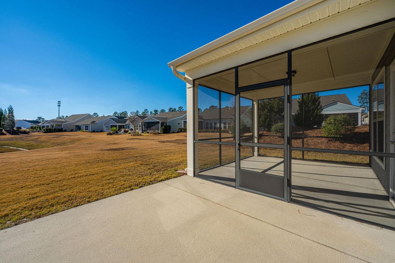 205 Maple Valley Road Photo 32