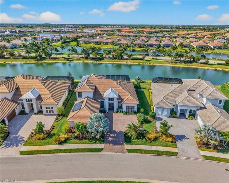 15563 Montello Ln, Naples, FL 34114 Photo