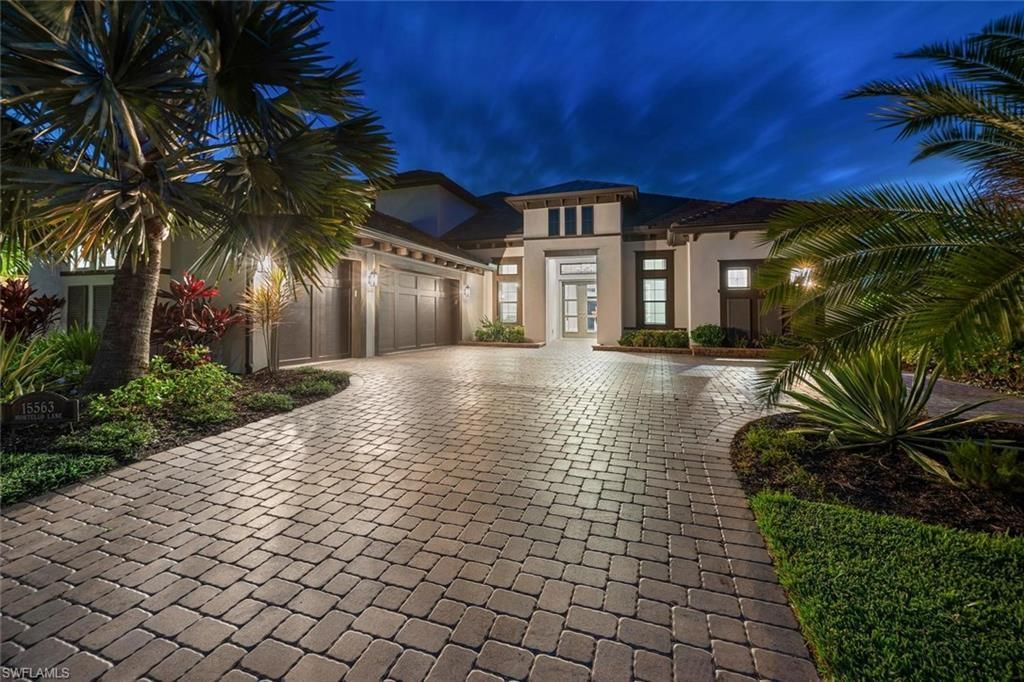 15563 Montello Ln, Naples, FL 34114 Photo