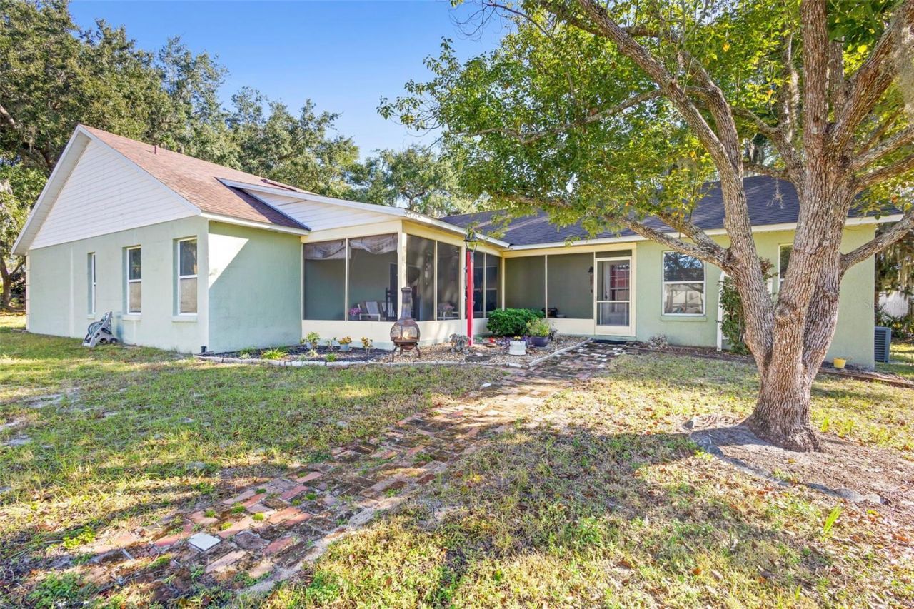 10320 Bumblebee Lane, Leesburg, FL 34788 Photo