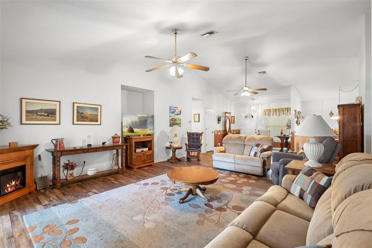 10320 Bumblebee Lane, Leesburg, FL 34788 Photo