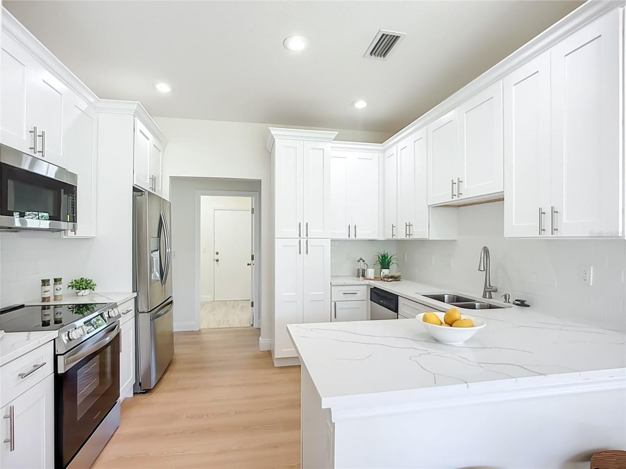 2960 Sandringham Place, Sarasota, FL 34235 Photo