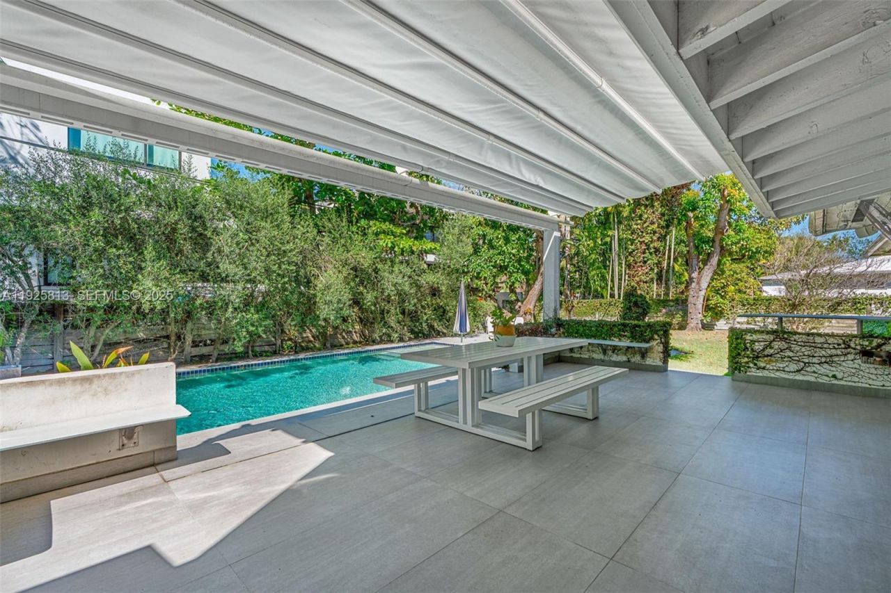 501 NE 51st St, Miami, FL 33137 Photo