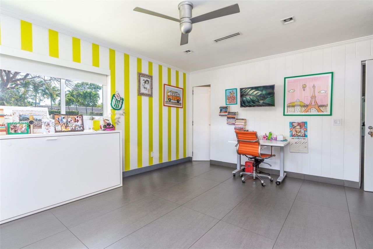 501 NE 51st St, Miami, FL 33137 Photo