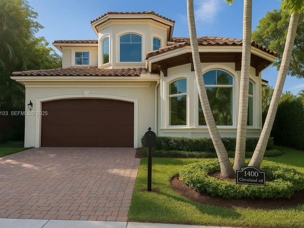 1490 Cleveland Rd, Miami Beach, FL 33141