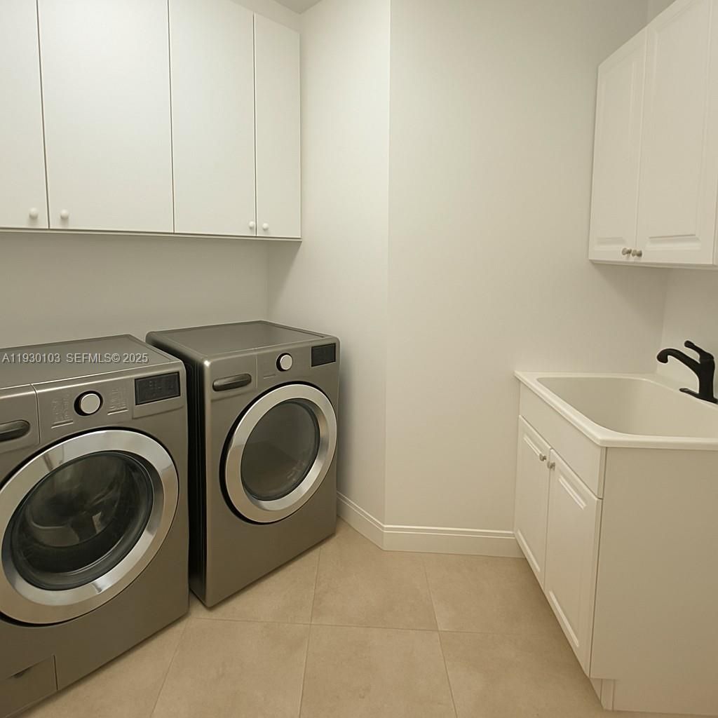 1490 Cleveland Rd, Miami Beach, FL 33141 Photo