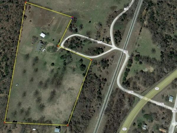 168 County Road 1779, Sunset, TX 76270