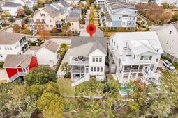 1970 Bellona Street photo 4