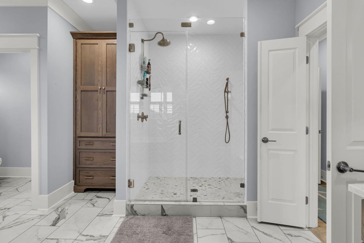 1970 Bellona Street Photo 33