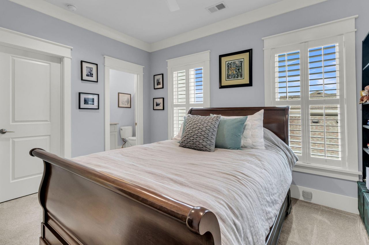 1970 Bellona Street Photo 36