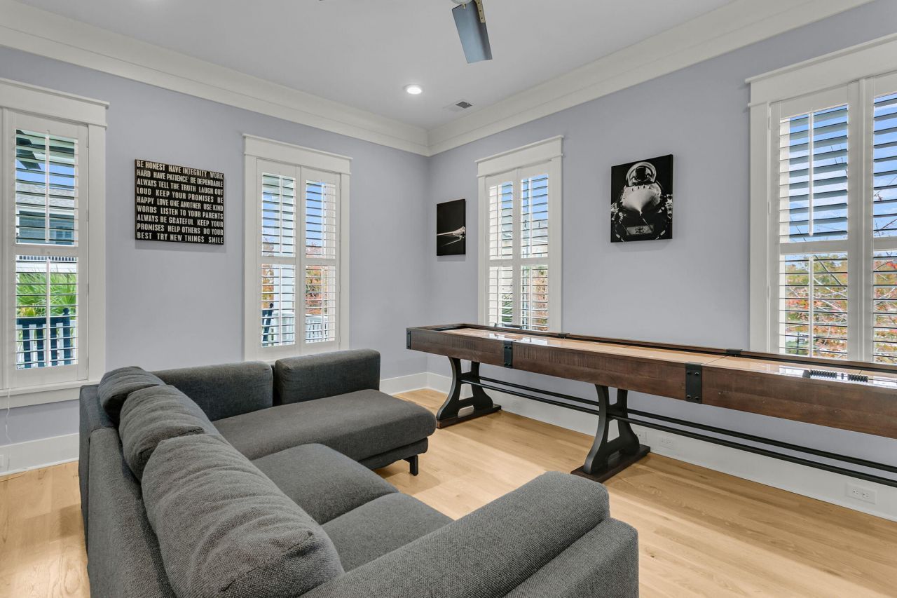 1970 Bellona Street Photo 48