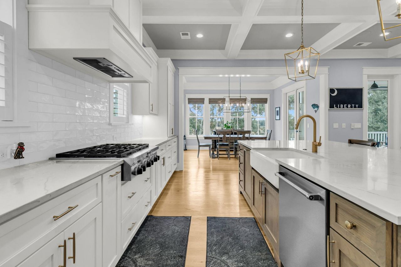 1970 Bellona Street Photo 53