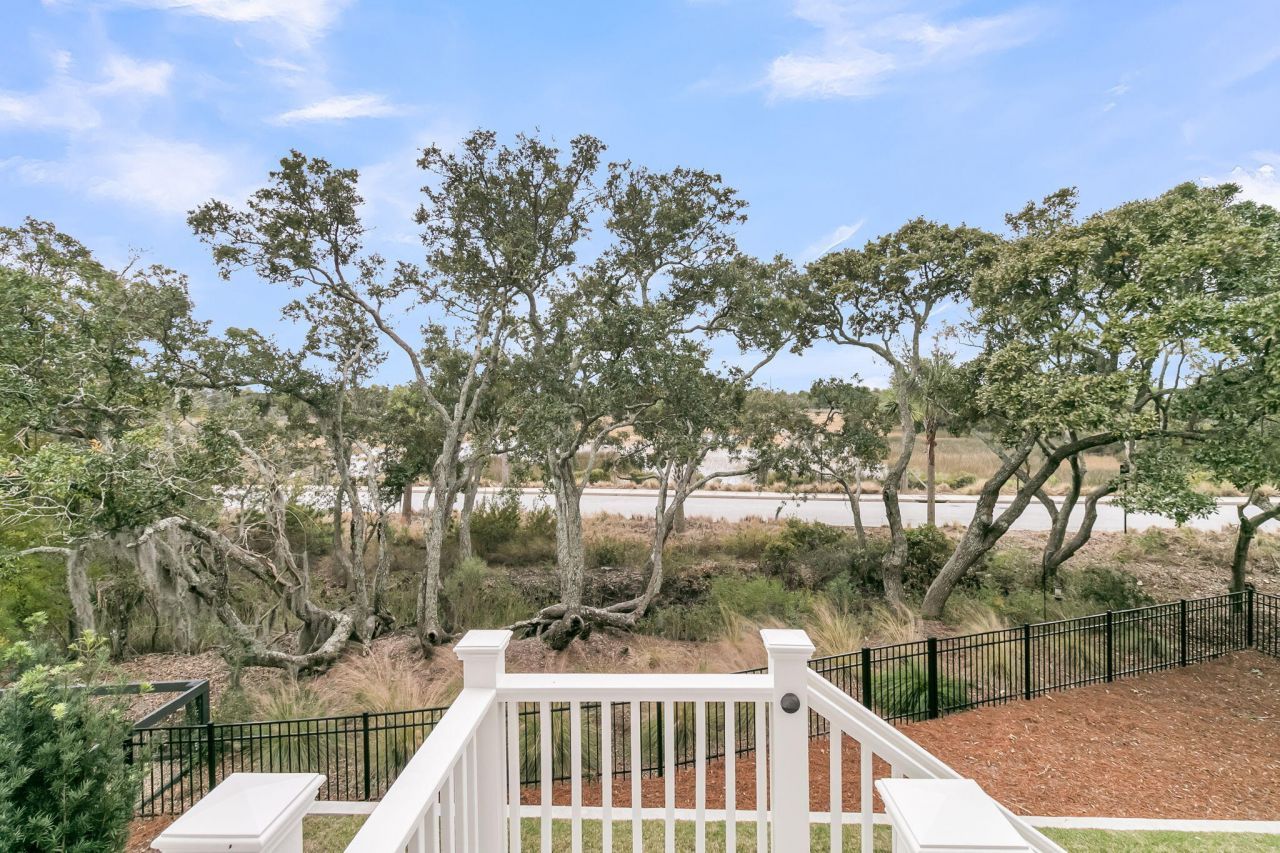 1970 Bellona Street Photo 59