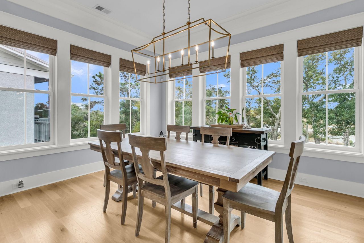 1970 Bellona Street Photo 7