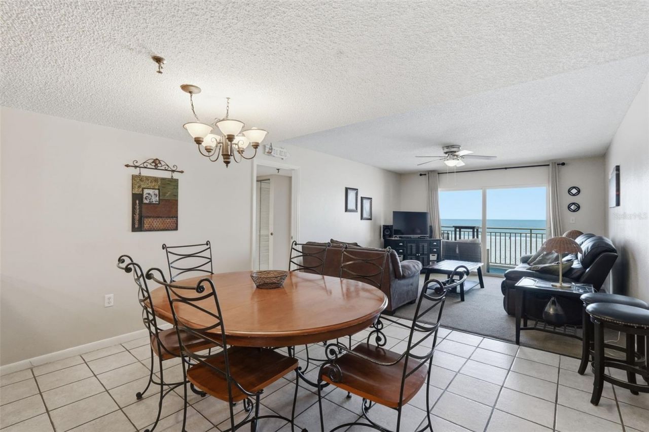 17450 Gulf Boulevard, Unit 104, Redington Shores, FL 33708 Photo