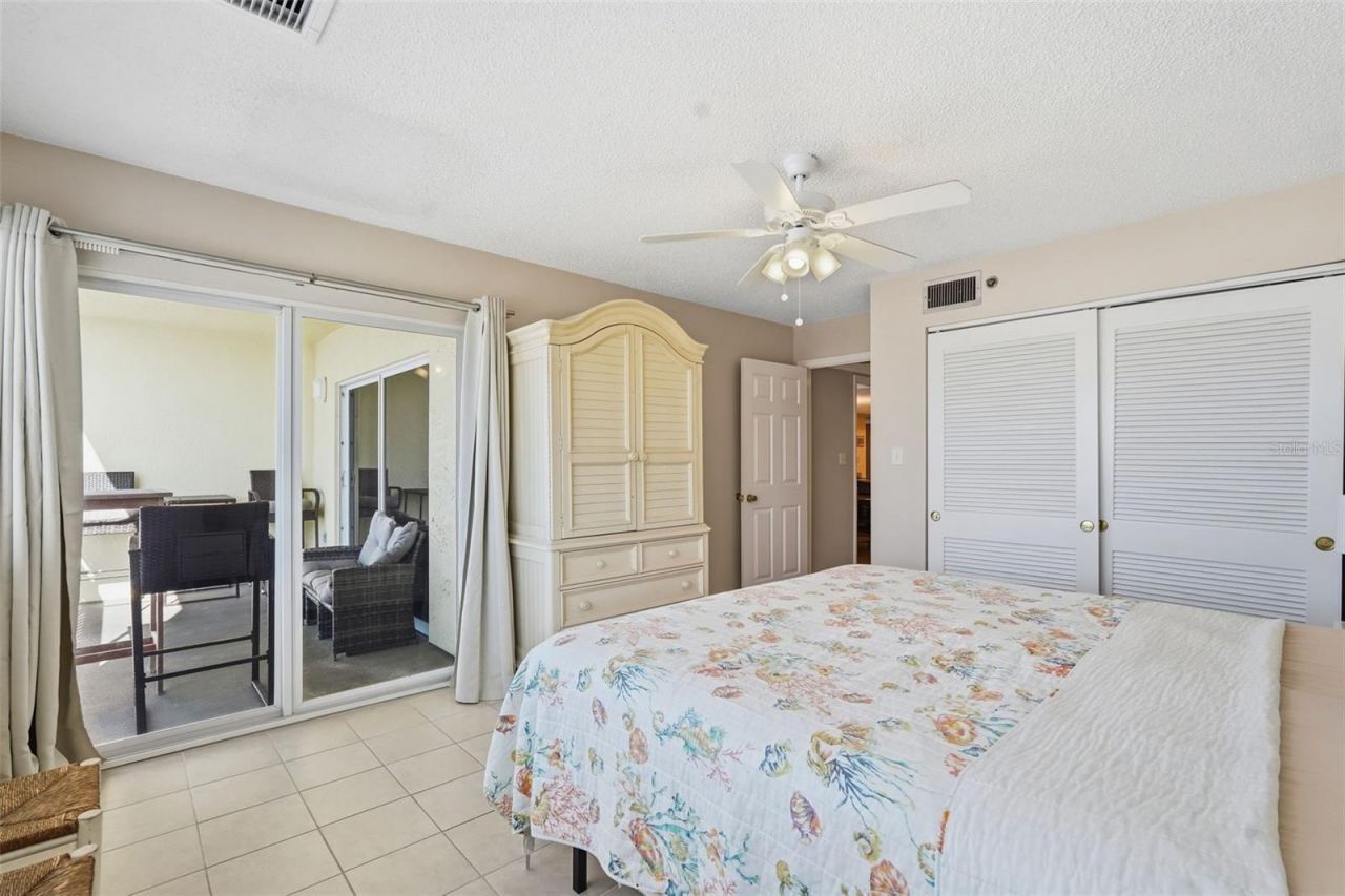 17450 Gulf Boulevard, Unit 104, Redington Shores, FL 33708 Photo