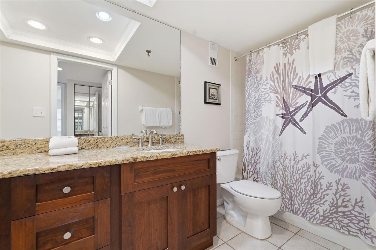 17450 Gulf Boulevard, Unit 104, Redington Shores, FL 33708 Photo