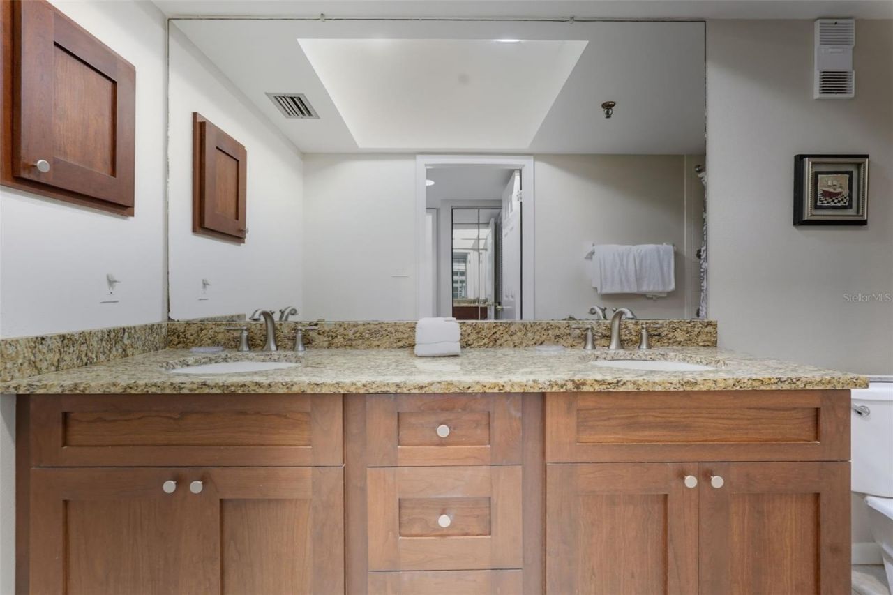 17450 Gulf Boulevard, Unit 104, Redington Shores, FL 33708 Photo