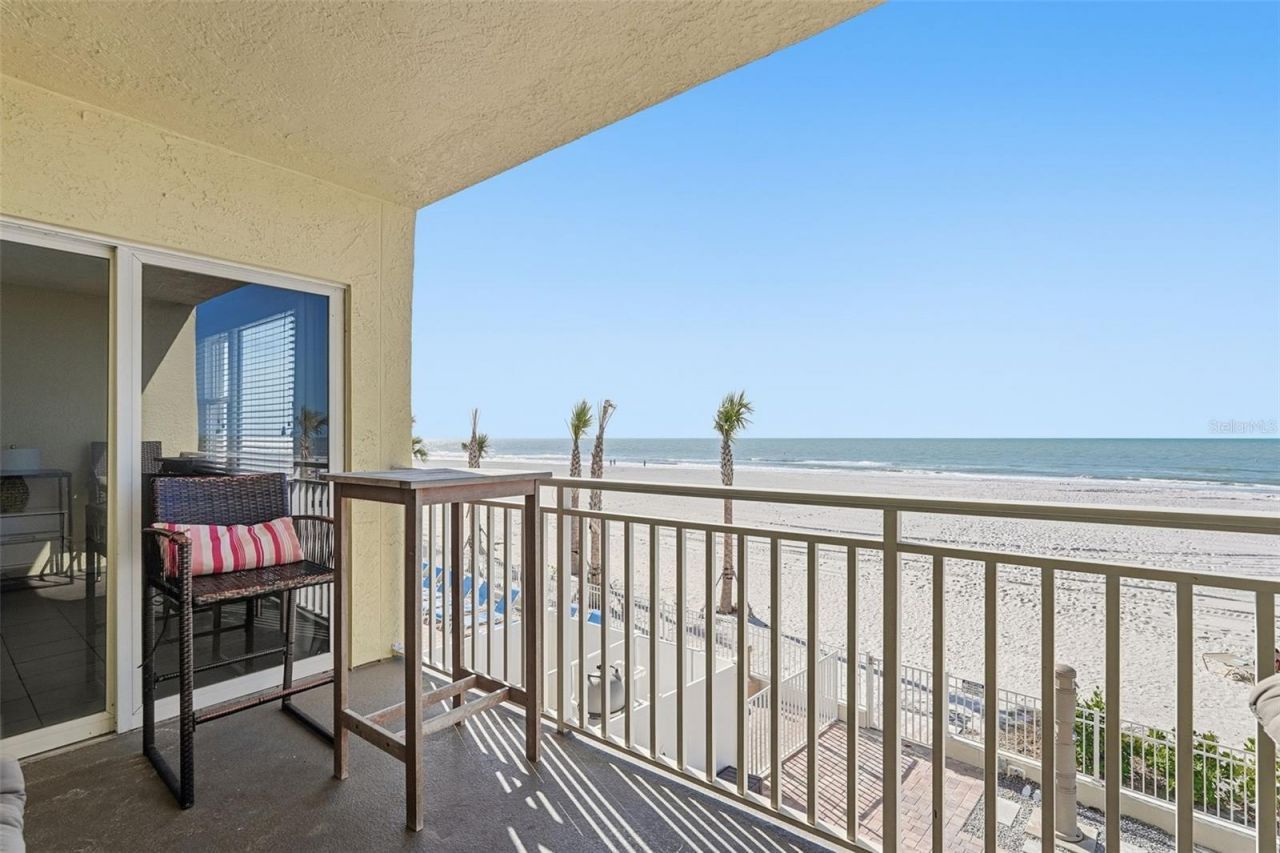 17450 Gulf Boulevard, Unit 104, Redington Shores, FL 33708 Photo