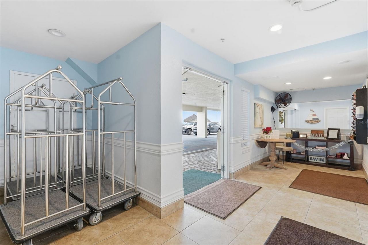 17450 Gulf Boulevard, Unit 104, Redington Shores, FL 33708 Photo