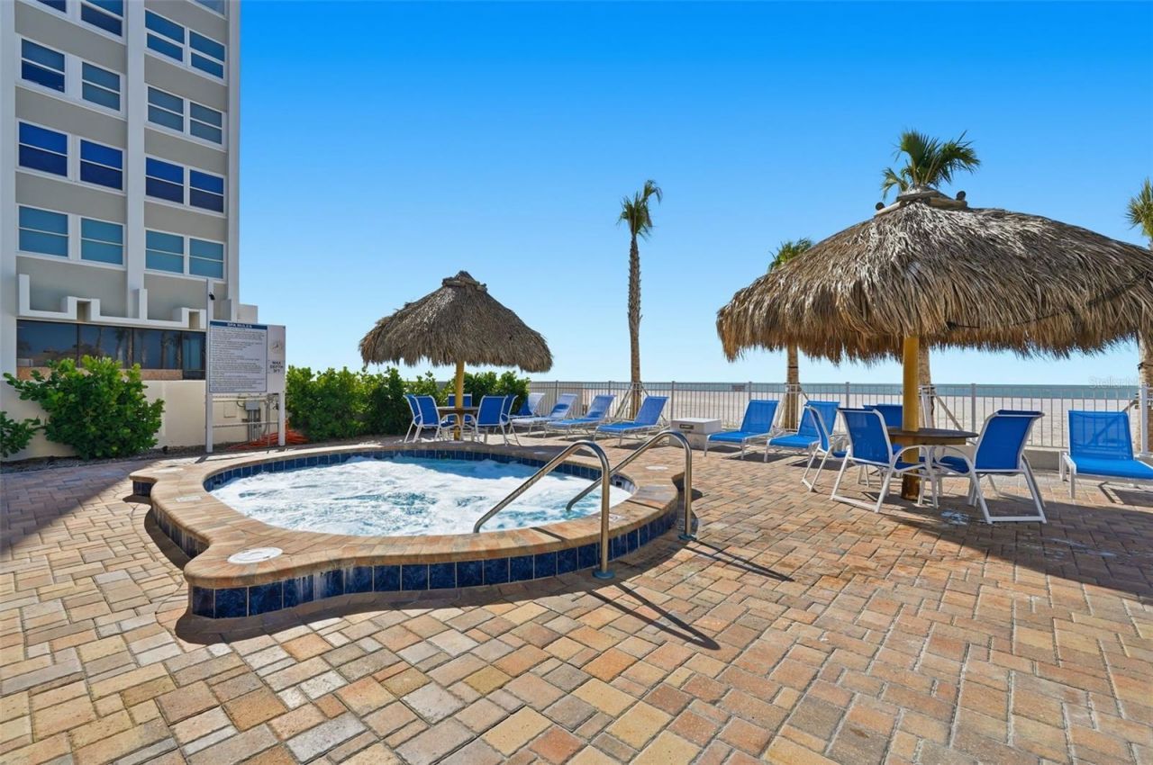 17450 Gulf Boulevard, Unit 104, Redington Shores, FL 33708 Photo