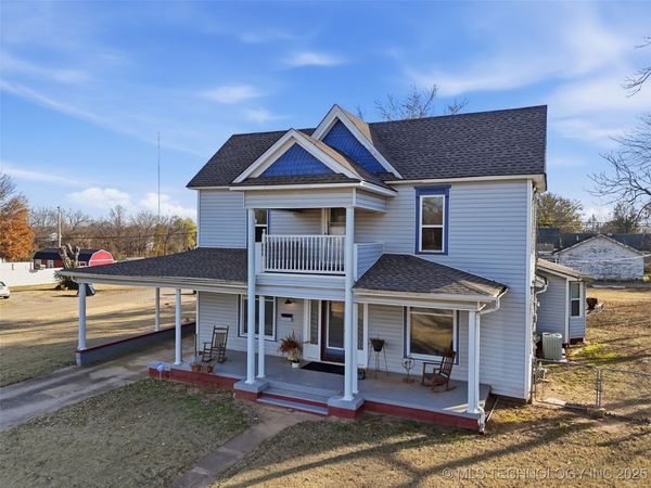 420 E Main, Stroud, OK 74079
