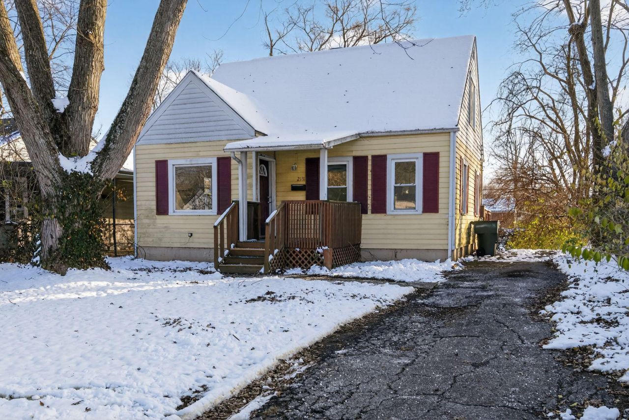 2131 Argyle Drive, Columbus, OH 43219 Main Photo