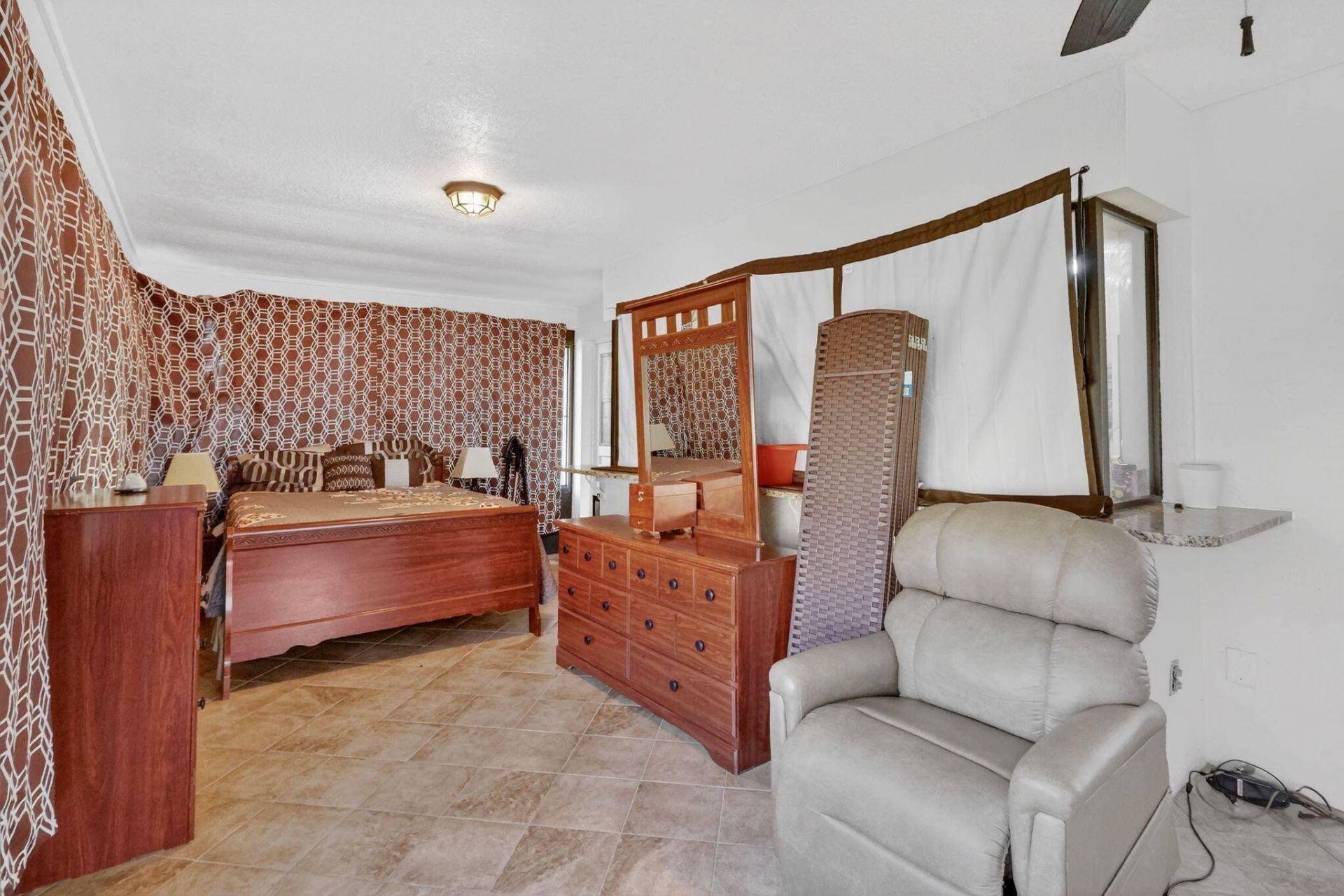 943 SE Brookedge Avenue E, Port Saint Lucie, FL 34983 Photo