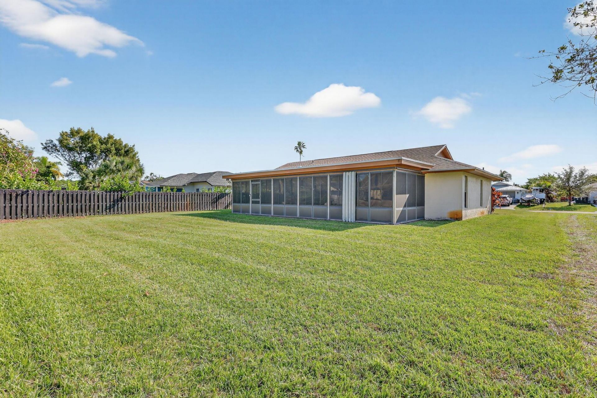 943 SE Brookedge Avenue E, Port Saint Lucie, FL 34983 Photo