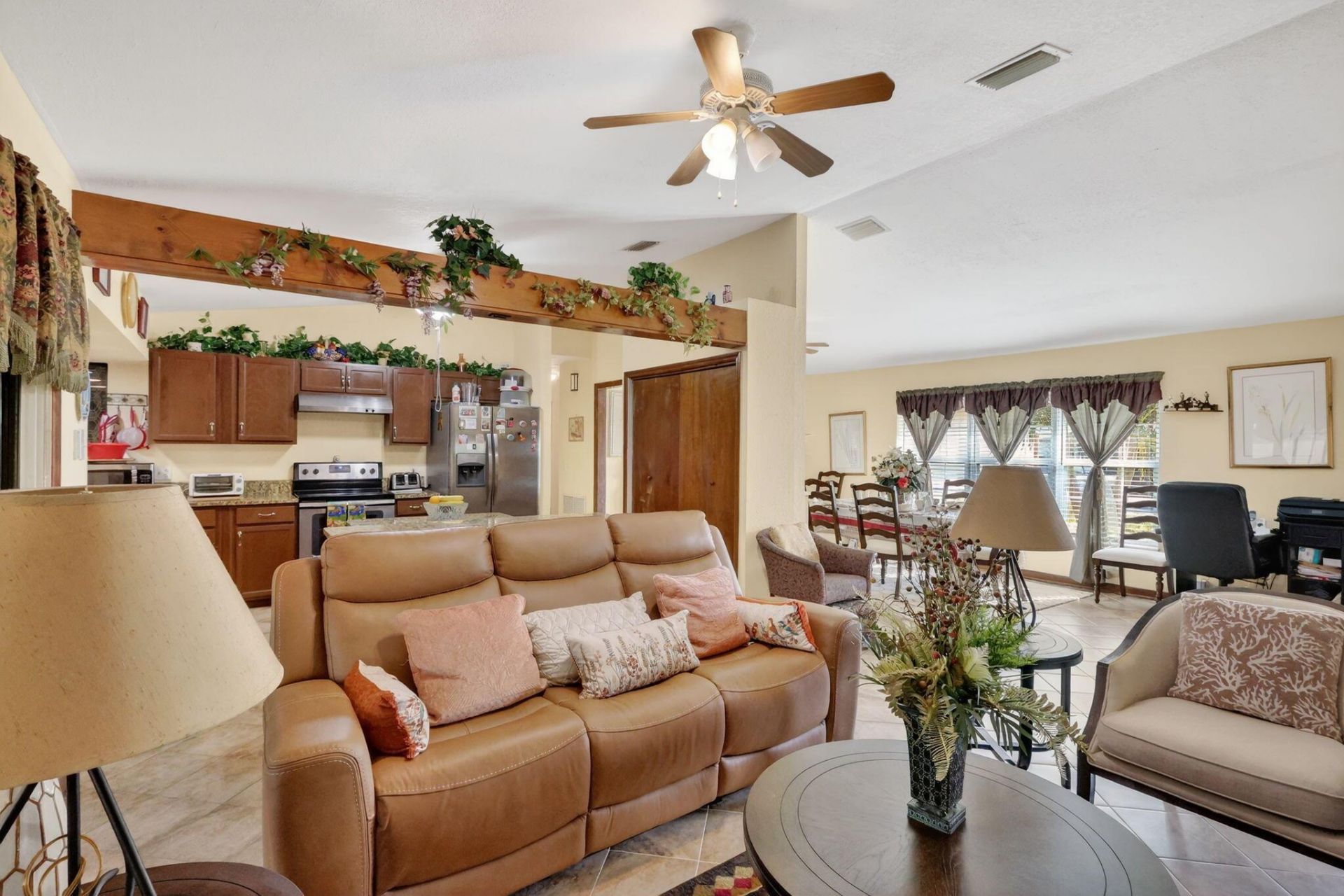 943 SE Brookedge Avenue E, Port Saint Lucie, FL 34983 Photo