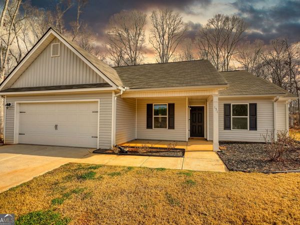 151 Rolling Woods Lane, Hull, GA 30646