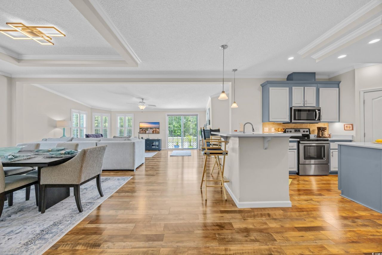 1230 Merrymount Dr. Photo 18