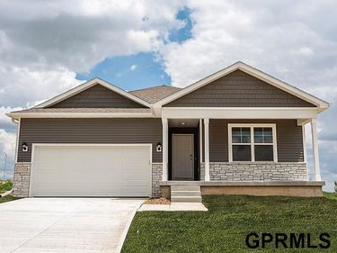 7002 S 205th Street, Gretna, NE 68028