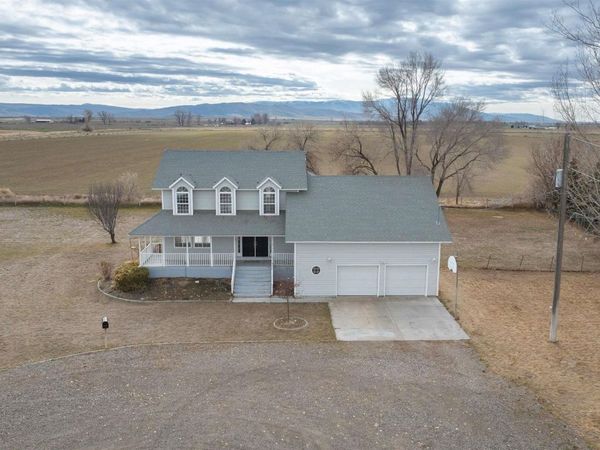 590 N 1089 E, Jackson, ID 83350