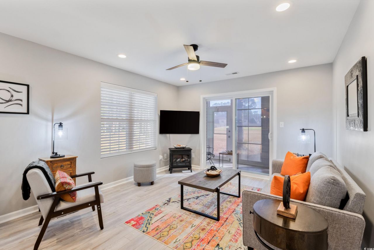 830 Fairway Dr. Photo 19