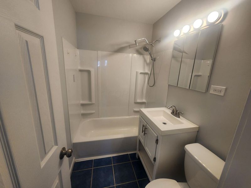 4314 Robin Street, Grove City, OH 43123 Photo 7