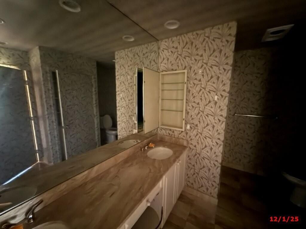 9 Windsor Lane, Boynton Beach, FL 33436 Photo