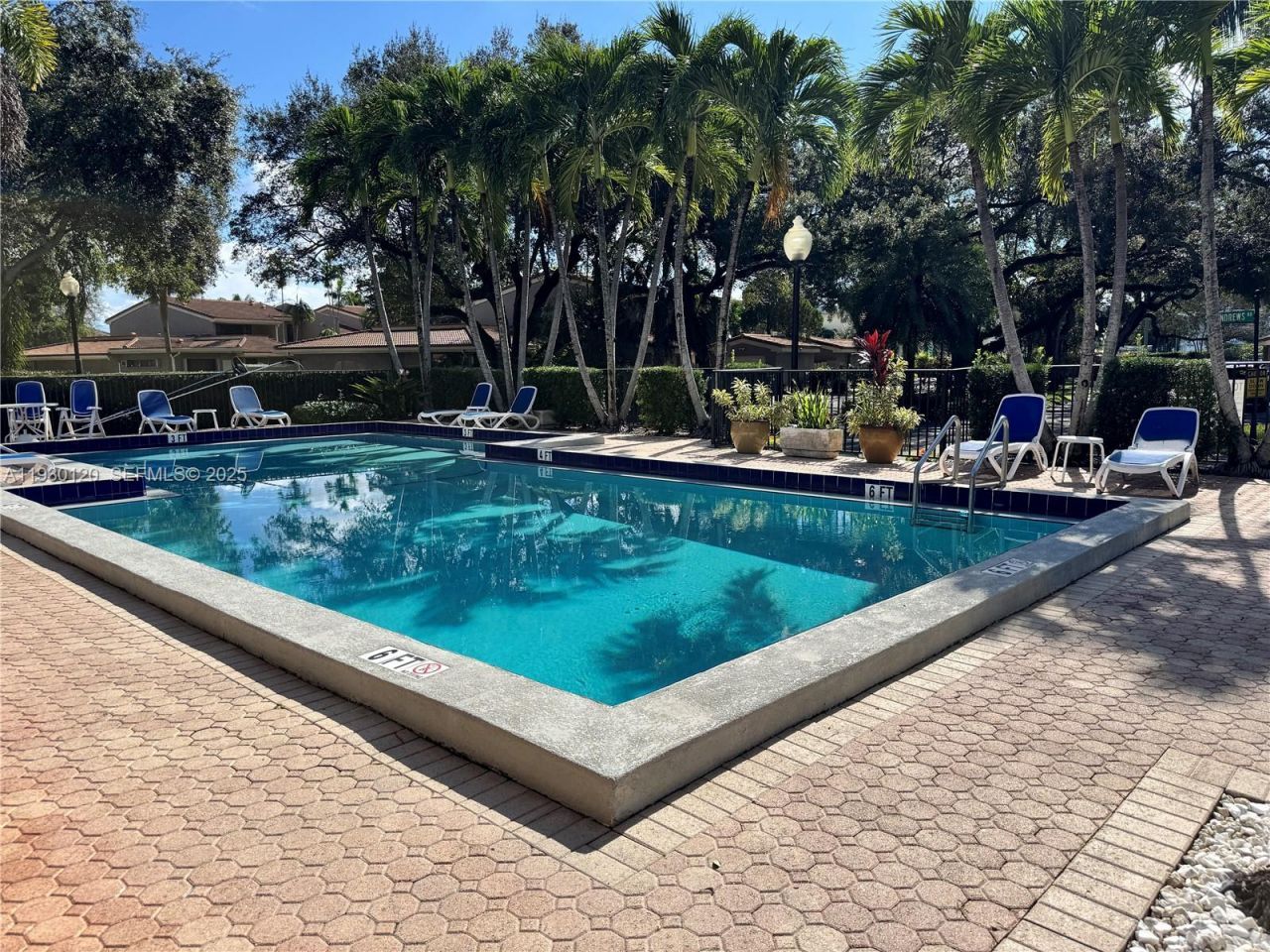 2001 S Saint Andrews Rd, Unit 121, Hollywood, FL 33021 Photo