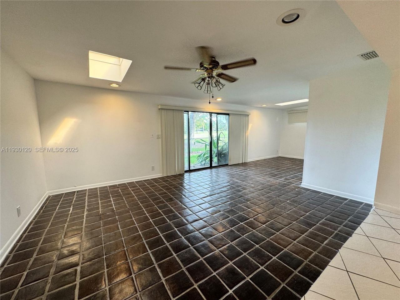 2001 S Saint Andrews Rd, Unit 121, Hollywood, FL 33021 Photo