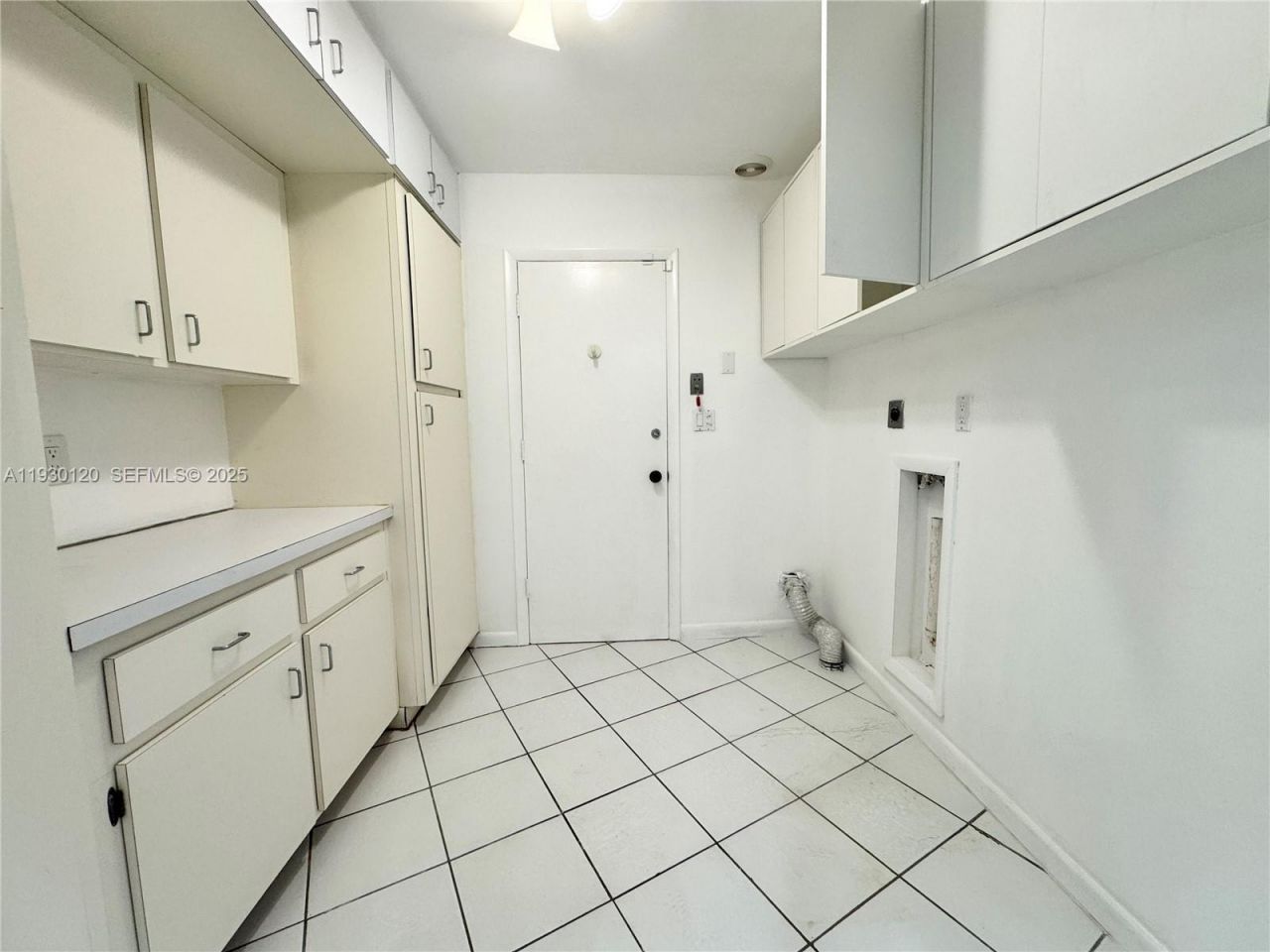 2001 S Saint Andrews Rd, Unit 121, Hollywood, FL 33021 Photo