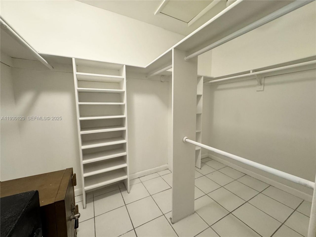 2001 S Saint Andrews Rd, Unit 121, Hollywood, FL 33021 Photo